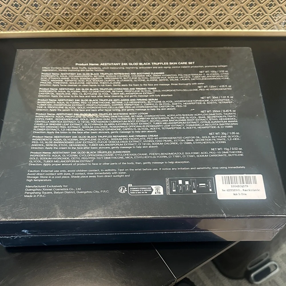 Aesthtany 24K Gold Black Truffles Skin Care Set - Picture 3 of 3